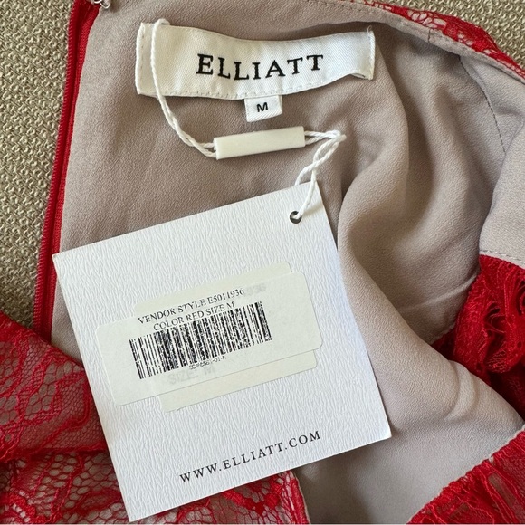 Elliatt Rose Red Ruched Lace Long Sleeve Mini Dress Size M Party Cocktail - Picture 12 of 13